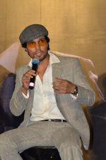 Randeep Hooda at cellfie press meet for film Main Aur Charles on 23rd Sept 2015